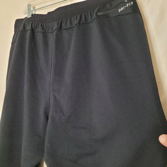 Nike Dri-FIT Black Athletic Pants - Size 2XL - Picture 14 of 16